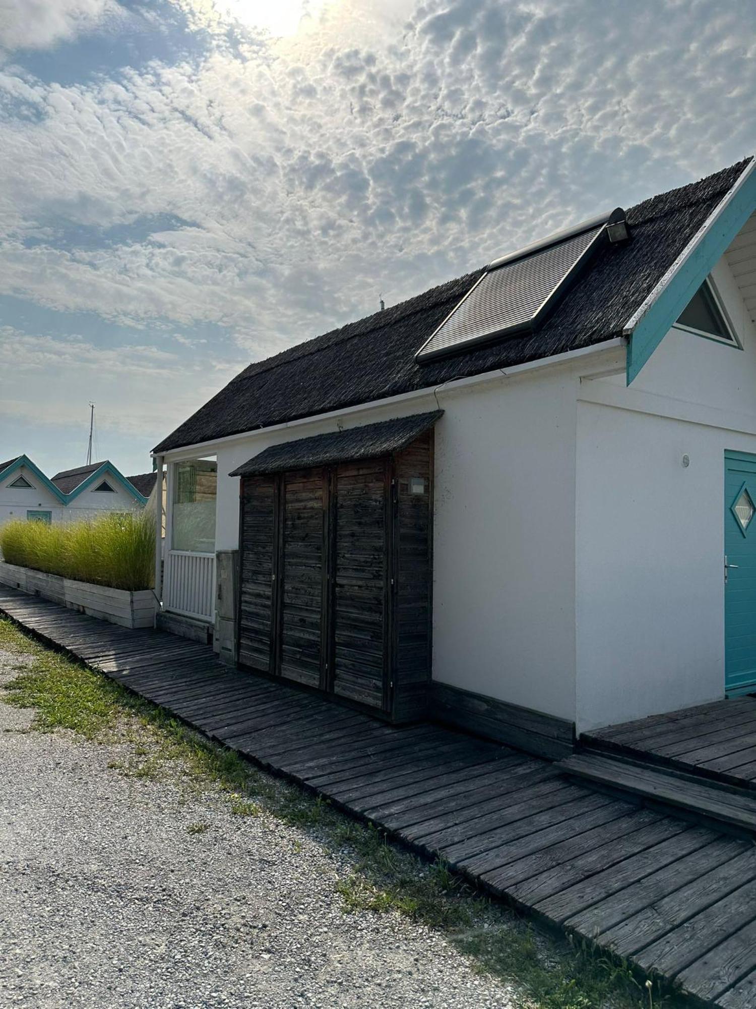 Haus Am See 滨湖新锡德尔 外观 照片